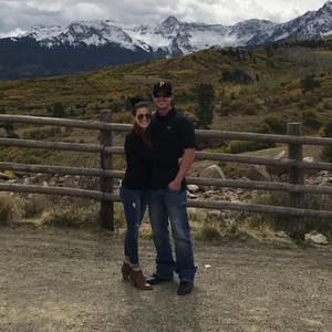 Meet your Posher, Kayla